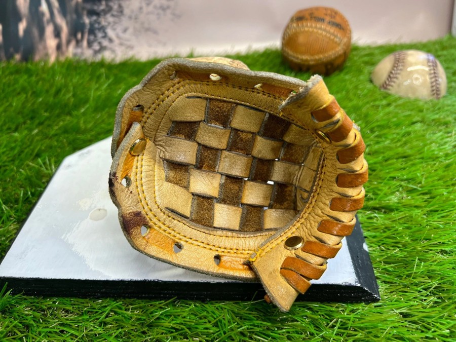 Baseball Collectibles * | Whenitwasagame Baseballglovewallets.Com Pocket Tray Ae