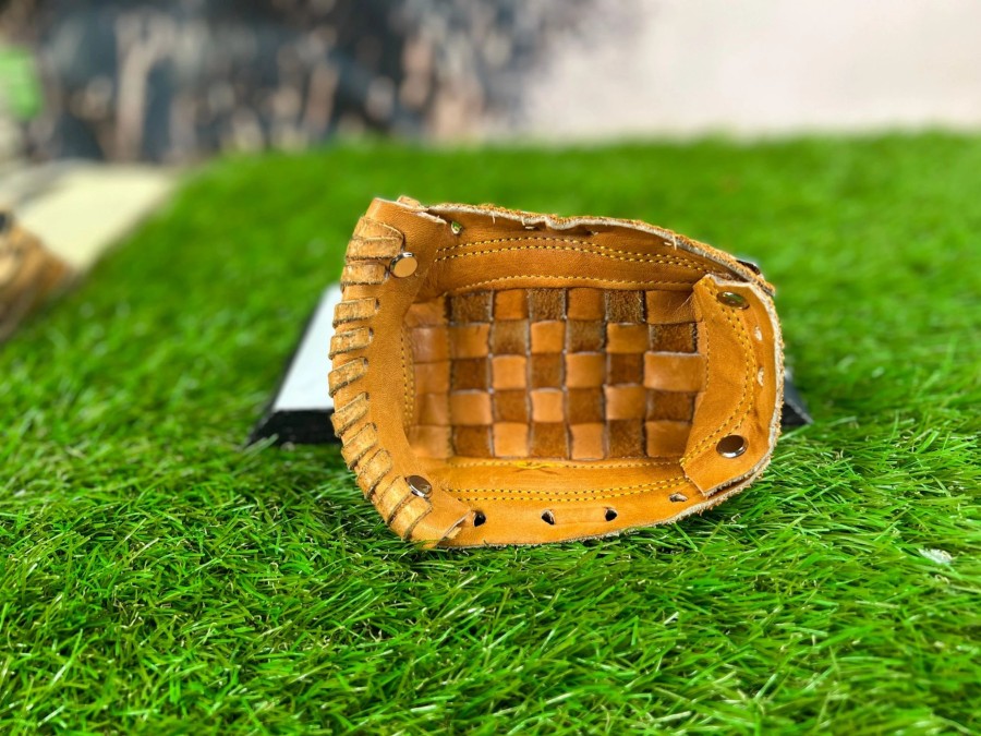 Baseball Collectibles * | Whenitwasagame Baseballglovewallets.Com Pocket Tray 33