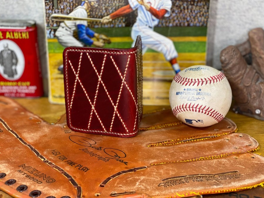 Clearance Aisle * | Whenitwasagame Baseballglovewallets.Com Joe Morgan Bi-Fold Card Wallet