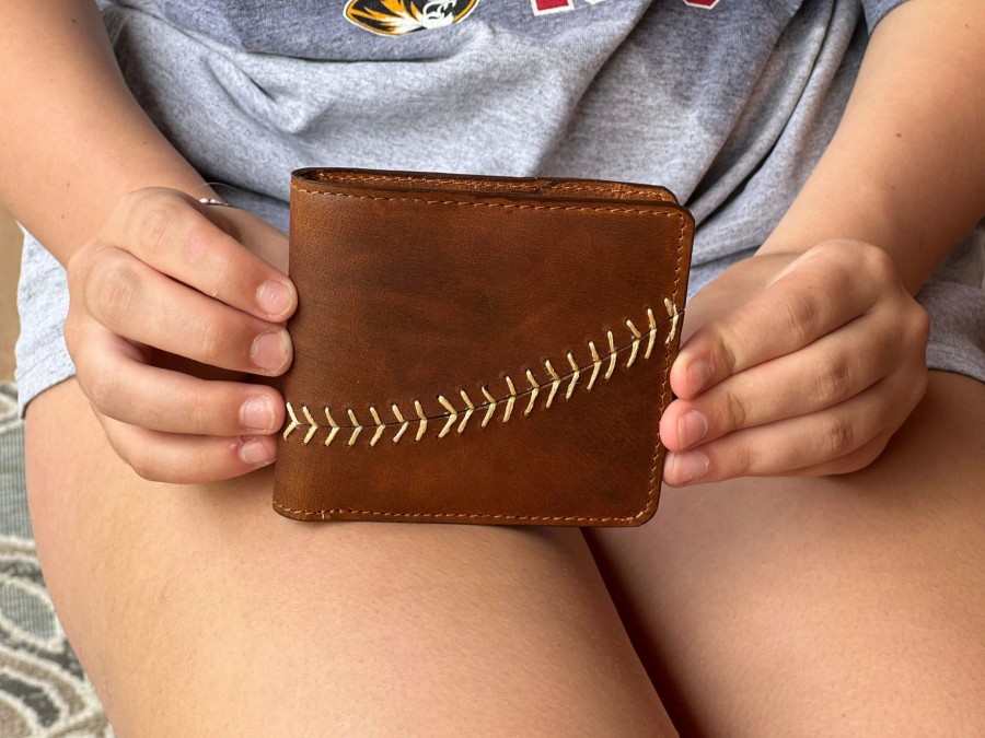 Clearance Aisle * | Whenitwasagame Baseballglovewallets.Com Triple Play Wallet